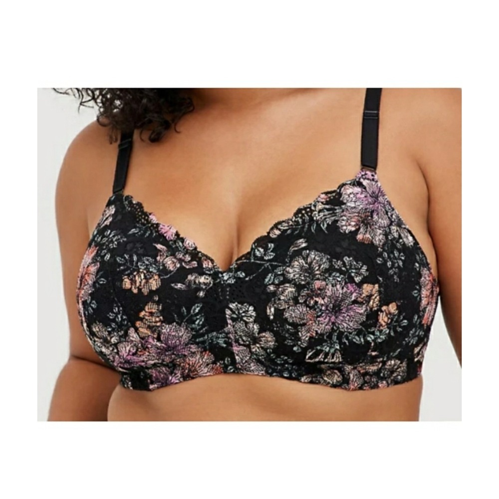 Torrid Curve Wire Free Lightly Lined Printed Lace 360° Back Smoothing Bra 40DDD